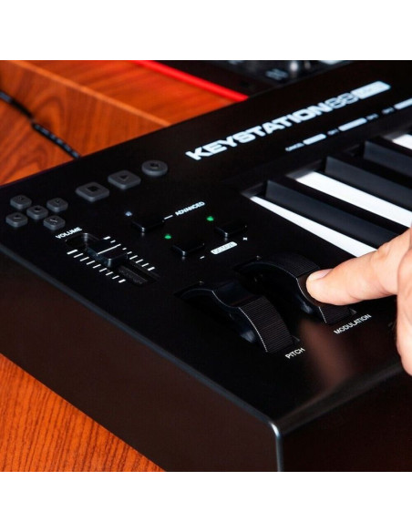 M-audio keystation 88 iii - klawiatura sterująca