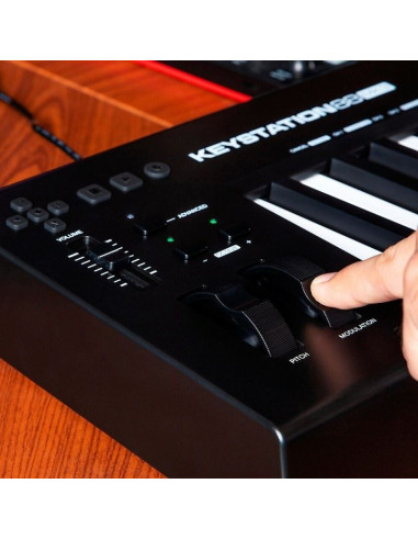 M-audio keystation 88 iii - klawiatura sterująca