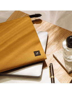 Pokrowiec native union stow lite na macbook 2