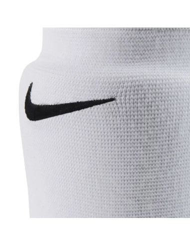Nike essential knee pads 2ppk nvp06-100 białe m/l