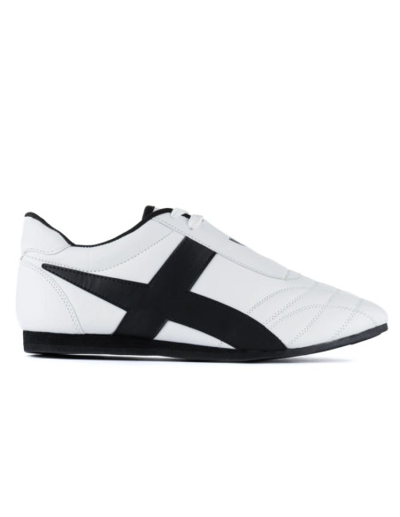 Buty  treningowe do sportów walki black dbx bushido białe