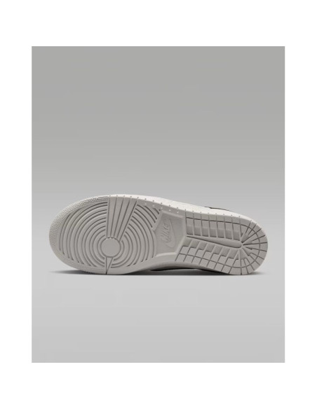 Buty damskie  nike wmns air jordan skyline low le (iq6586-100)