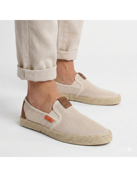 Półbuty męskie espadryle wsuwane beżowe bugatti tt15305