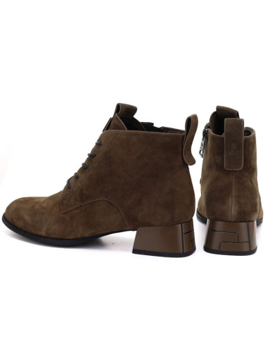 Skórzane botki damskie na obcasie zamsz camel vinceza fio27-67036