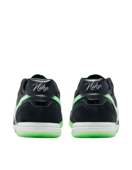 Buty piłkarskie nike tiempo streetgato hq7017 001