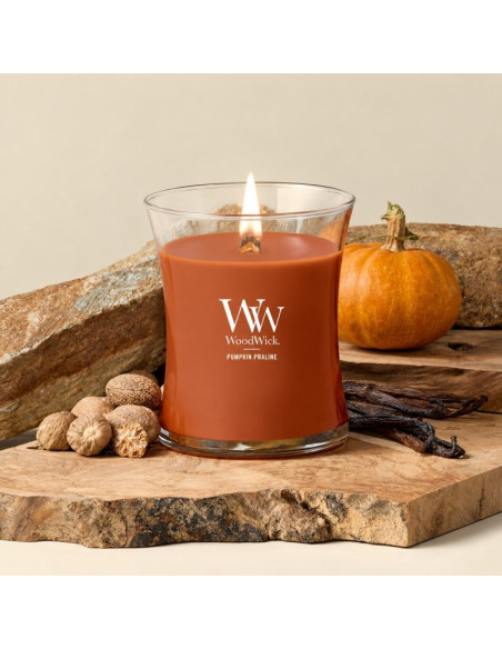 Świeca średnia pumpkin praline woodwick