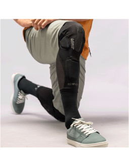 Ochraniacze kolan leatt knee guard reaflex ultralite ext