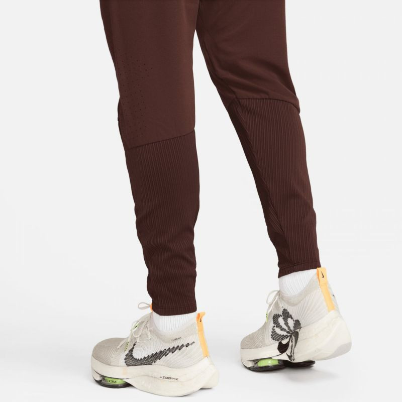 Spodnie nike dri-fit adv aeroswift m dm4615