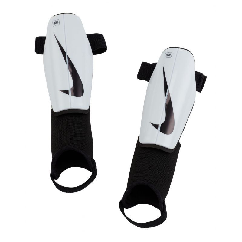 Nagolenniki nike charge dx4610