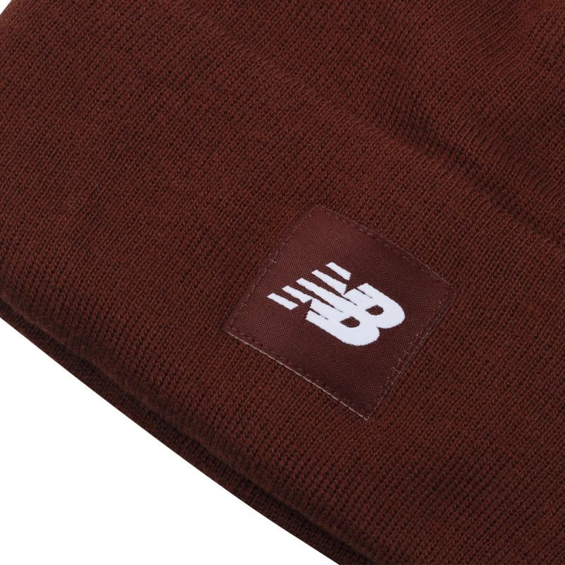 Czapka new balance cuffed beanie flying logo rok