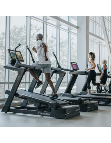 Bieżnia elektryczna freemotion incline trainer i22.9