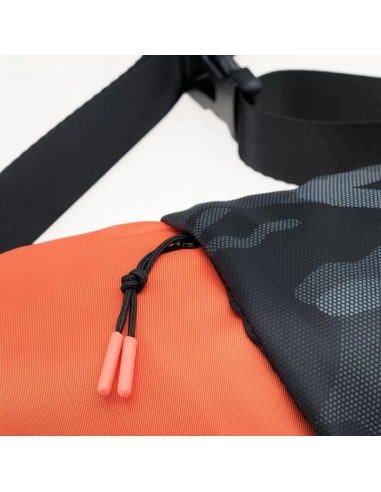 Saszetka, nerka iguana modony