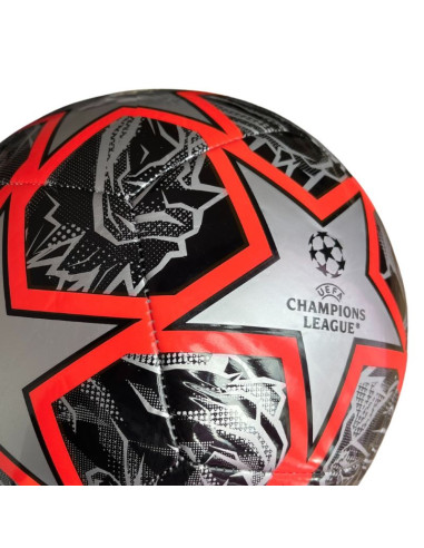 Piłka nożna adidas ucl club in9