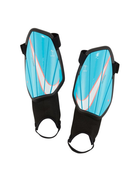 Ochraniacze piłkarskie nike charge jr sp2165