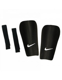 Ochraniacze piłkarskie nike j guard-ce sp2162-010 2