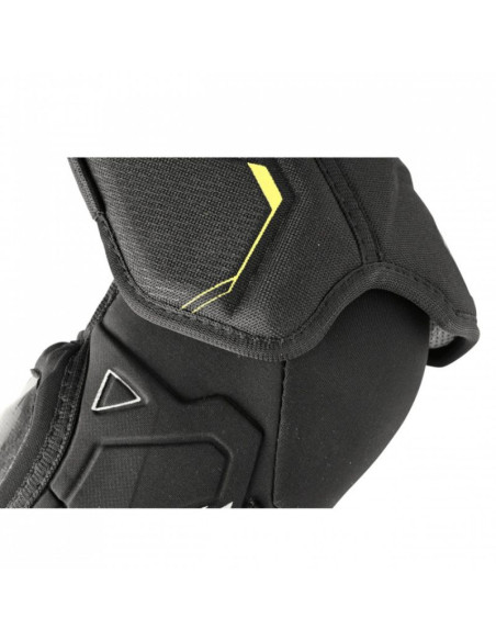 Nałokietniki hokejowe bauer supreme m5 pro int 106187