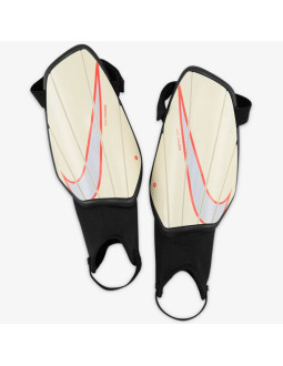 Nagolenniki nike charge m sp2164 2