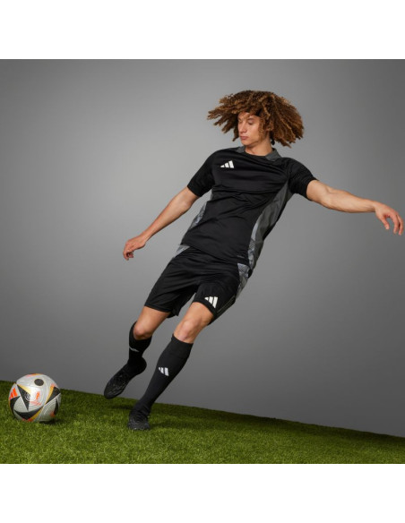 Piłka nożna adidas fussballiebe finale pro