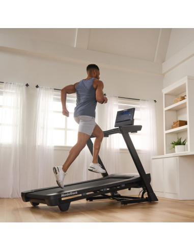 Bieżnia elektryczna nordictrack t7