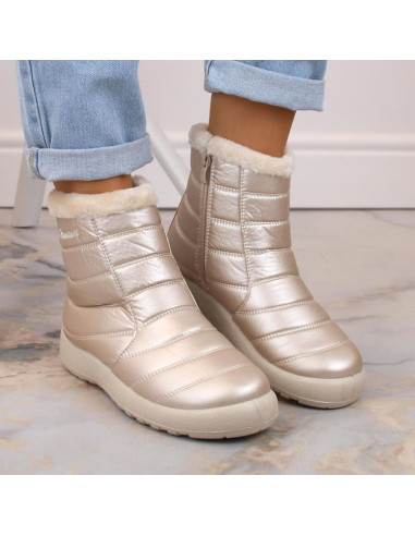 Wodoodporne śniegowce lakierowane news w eve181