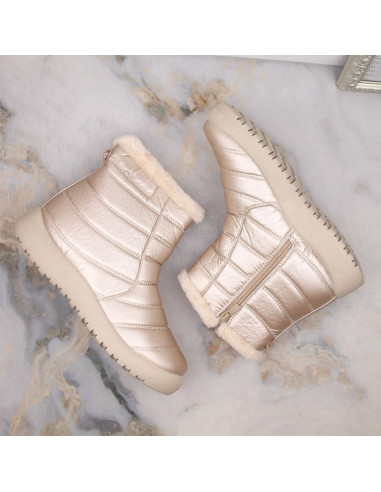 Wodoodporne śniegowce lakierowane news w eve181