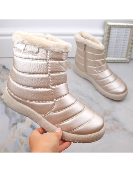 Wodoodporne śniegowce lakierowane news w eve181