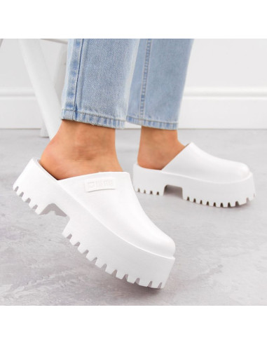 Chodaki na masywnej podeszwie big star w nn27402