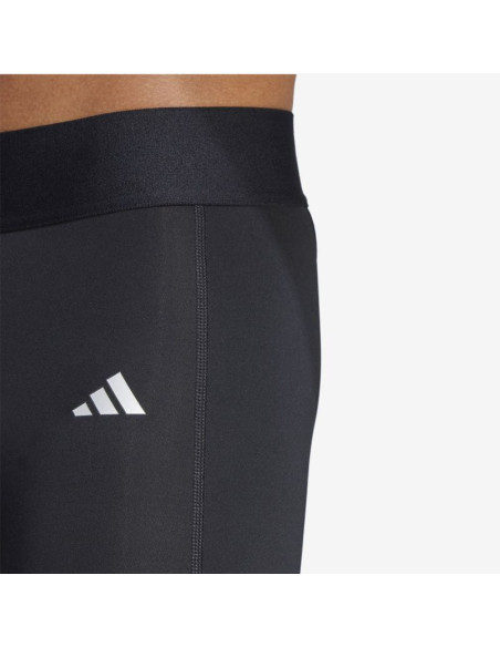 Spodenki adidas techfit m