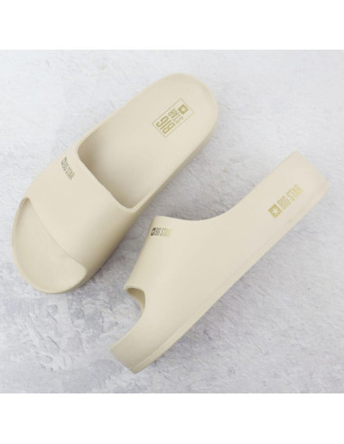 Klapki na platformie big star w ss2747