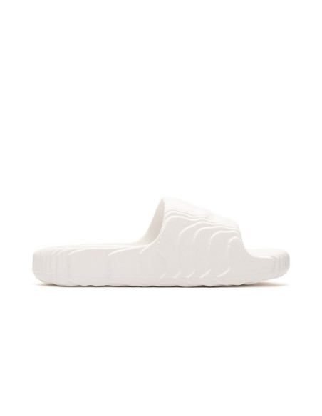 Klapki damskie/męskie adidas adilette 22  crystal white z wygodną profilowaną podeszwą białe (hq4672)