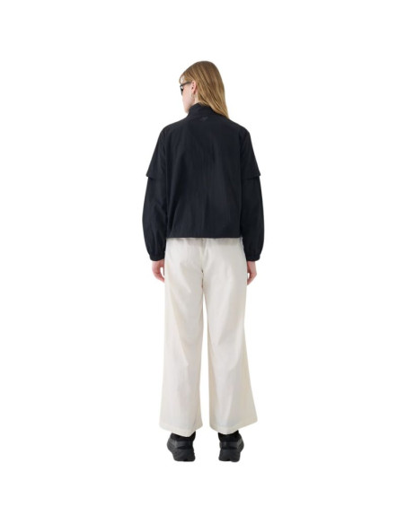 Kurtka 4f f190 w 4fwss25tjacf190