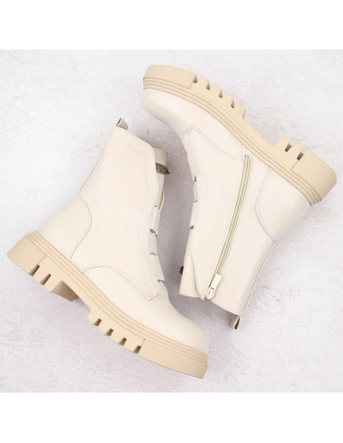 Botki jezzi na platformie w rmr