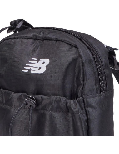 Saszetka new balance essential sling bag bk