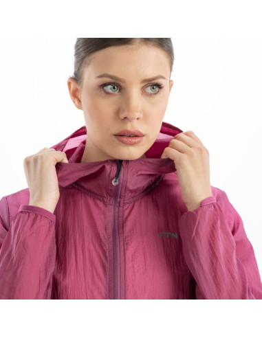 Kurtka fitanu cardio w