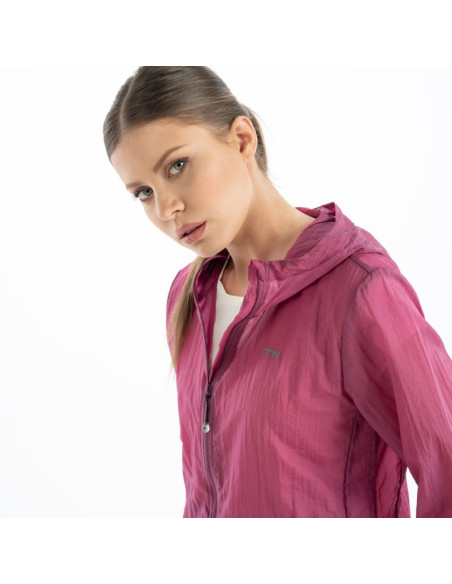 Kurtka fitanu cardio w