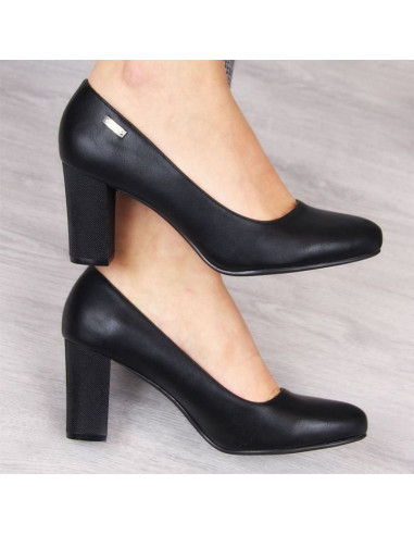 Czółenka na słupku sergio leone w sk193