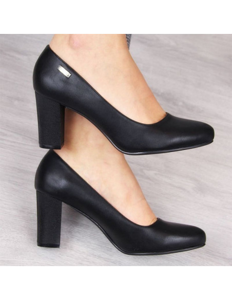 Czółenka na słupku sergio leone w sk193