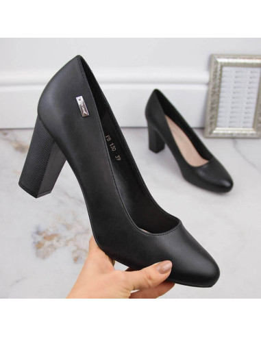 Czółenka na słupku sergio leone w sk193