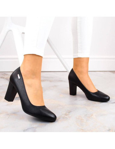 Czółenka na słupku sergio leone w sk193