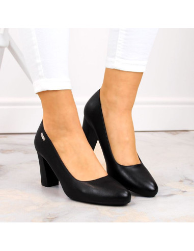 Czółenka na słupku sergio leone w sk193