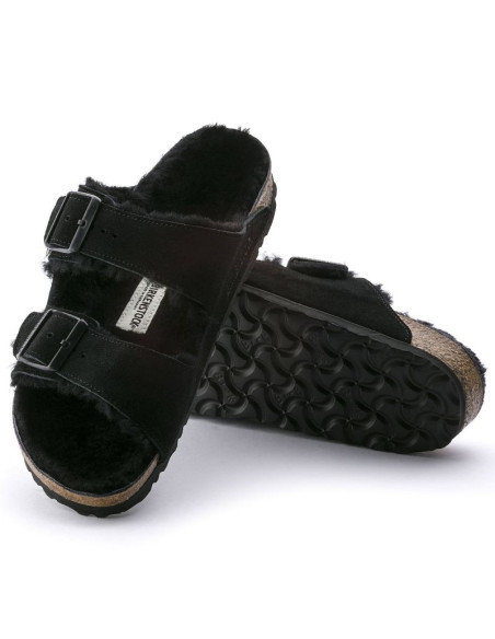 Klapki damskie ocieplane z wełną owczą birkenstock arizona vl shearling black skóra zamszowa regular szerokie (0752661)