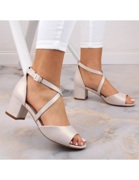 Sandały na obcasie sergio leone w