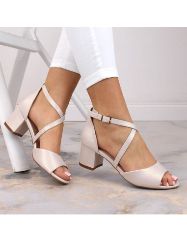 Sandały na obcasie sergio leone w