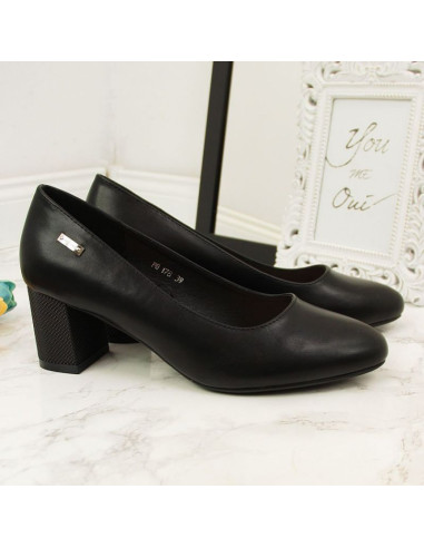 Czółenka na ozdobnym słupku sergio leone w sk314