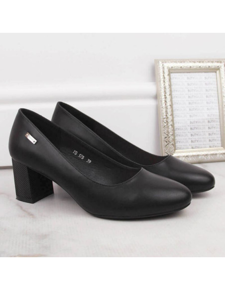 Czółenka na ozdobnym słupku sergio leone w sk314