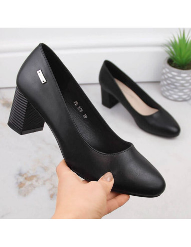 Czółenka na ozdobnym słupku sergio leone w sk314