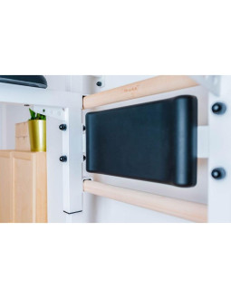 Drabinka gimnastyczna z drążkiem poręczą do ćwiczeń i ławeczką benchk 723w 2