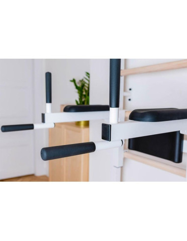 Drabinka gimnastyczna z drążkiem i poręczą do ćwiczeń benchk 722w