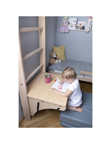 Drabinka z drewnianym drążkiem i akcesoriami benchk 112+a204