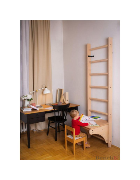 Drabinka z drewnianym do podciągania z biurkiem benchk 112
